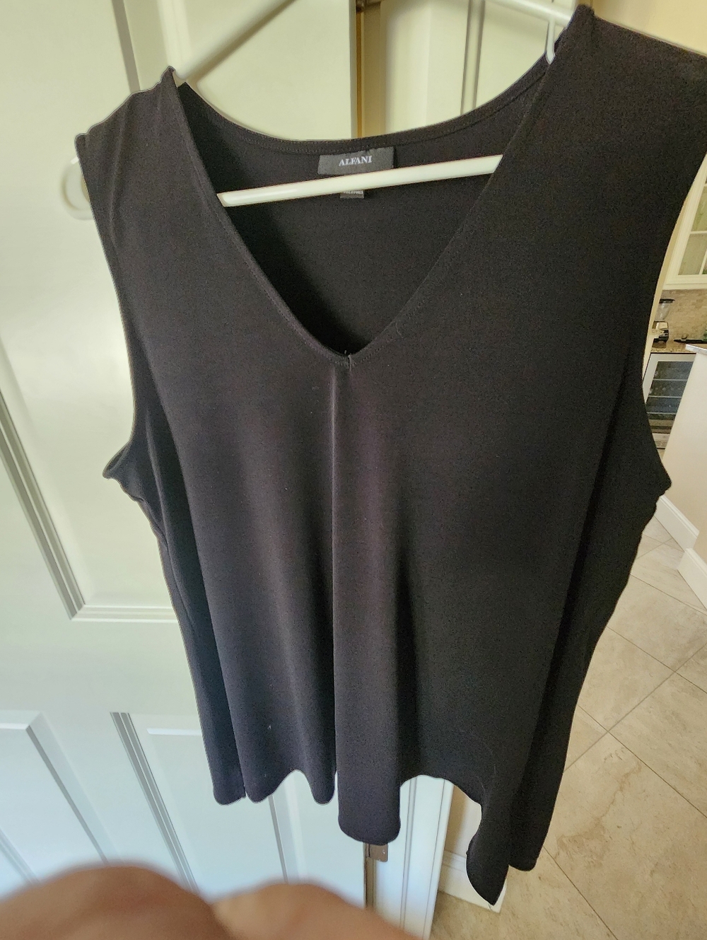 Alfani Black V-Neck Sleeveless Tank